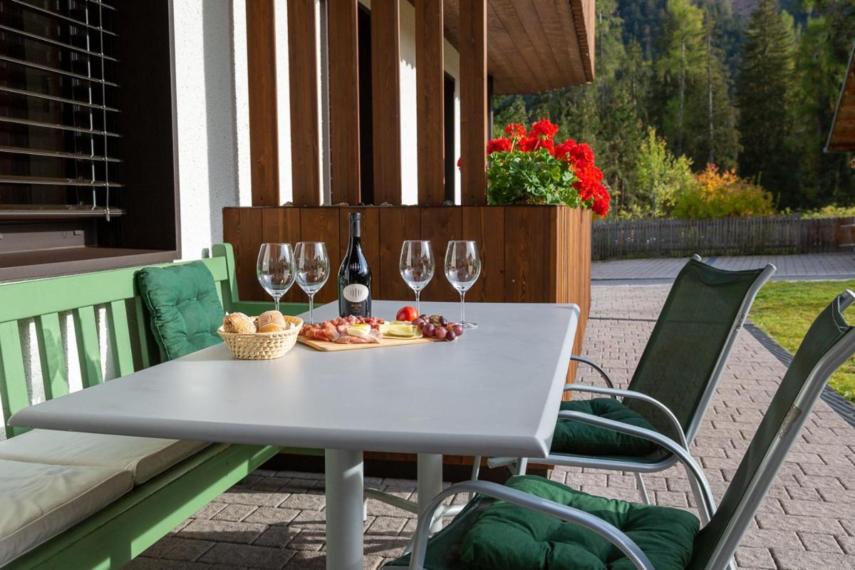 Appartements Patzleiner Rosmarie Winnebach Exterior foto