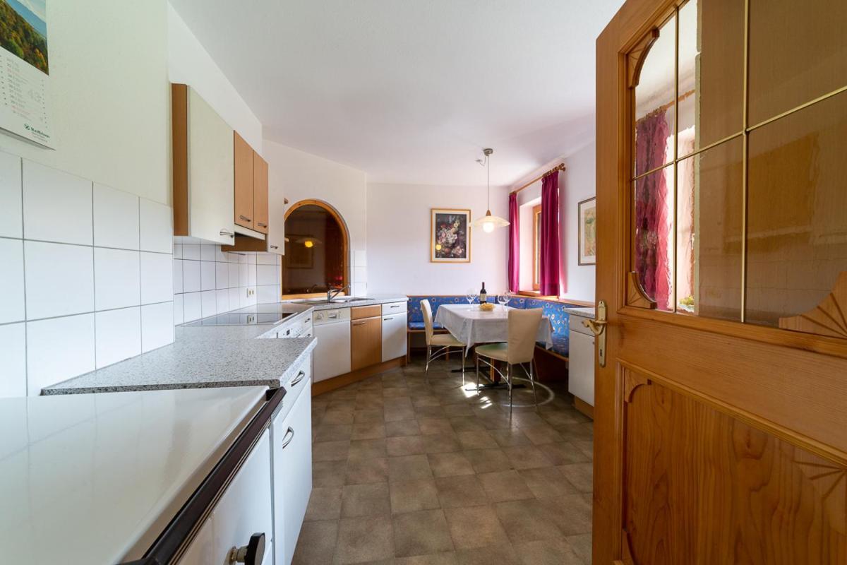 Appartements Patzleiner Rosmarie Winnebach Exterior foto