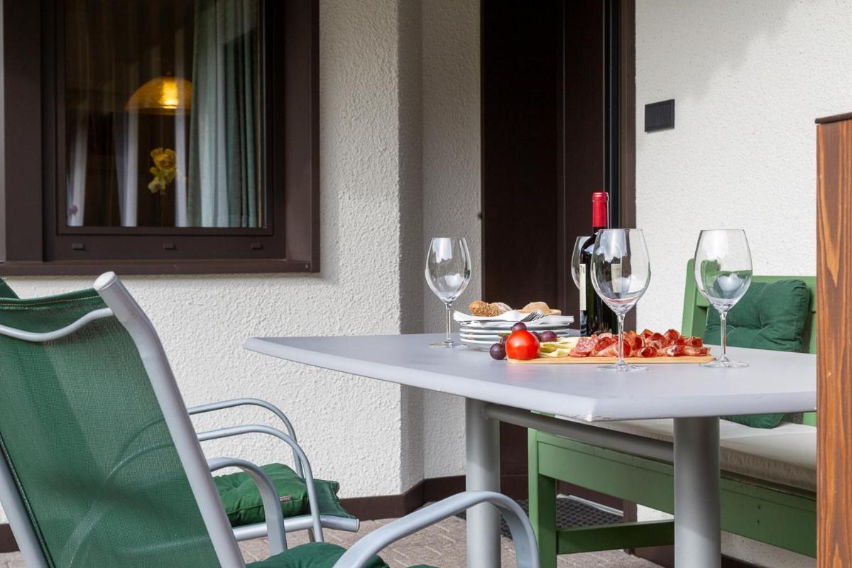 Appartements Patzleiner Rosmarie Winnebach Exterior foto